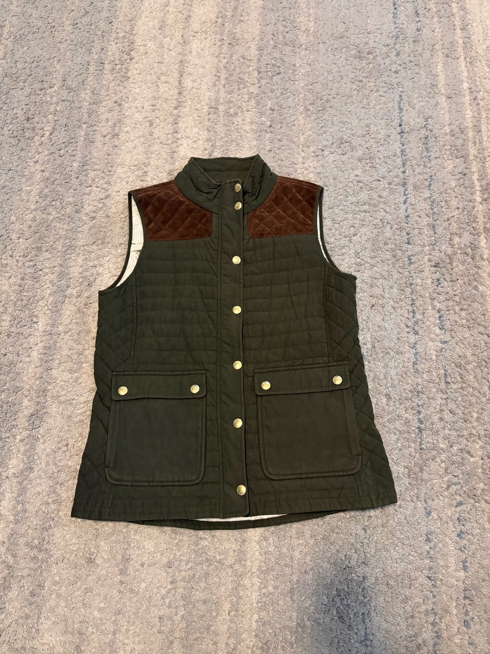 Vineyard Vines Womens Quilted Utility Vest Medium Olive Green Brown Leather Trim